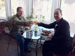 Paul & Diana enjoying breakfast